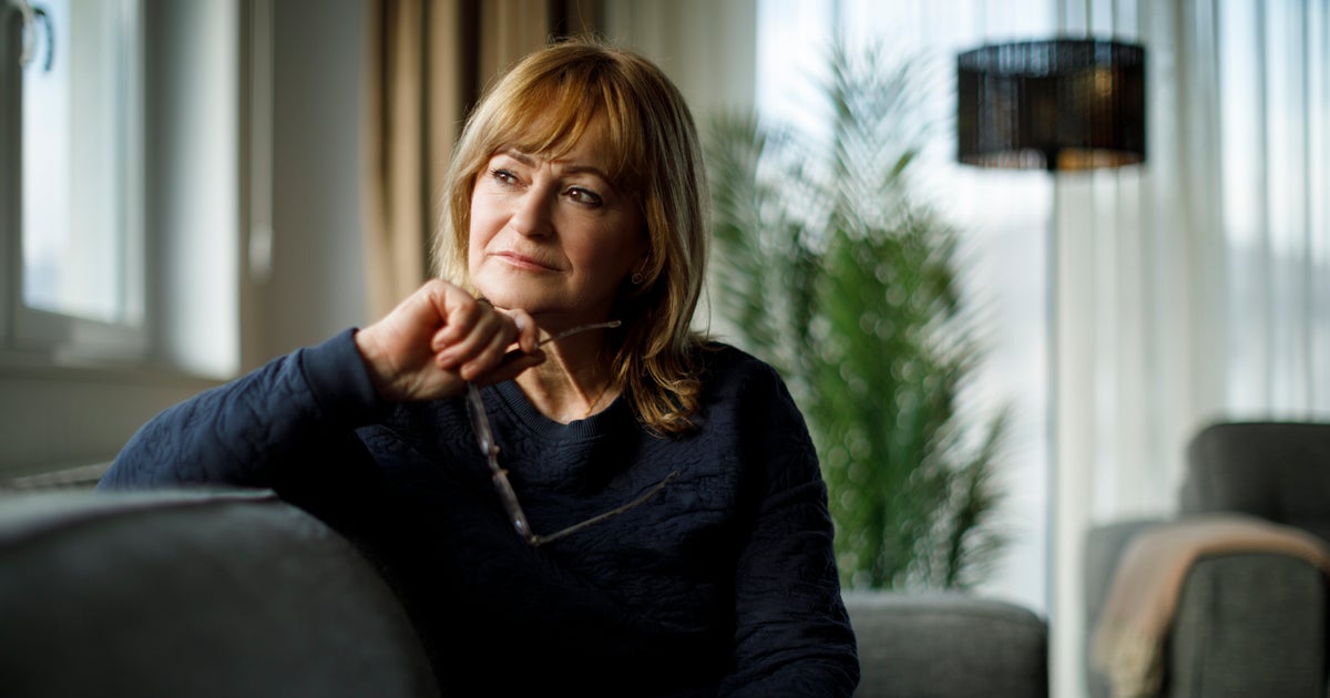 What Is Sundowning? How To Spot The Dementia Symptom.