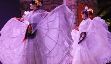 ‘Death is not the end for us’: UTA celebrates the dead for Día de los Muertos | Campus