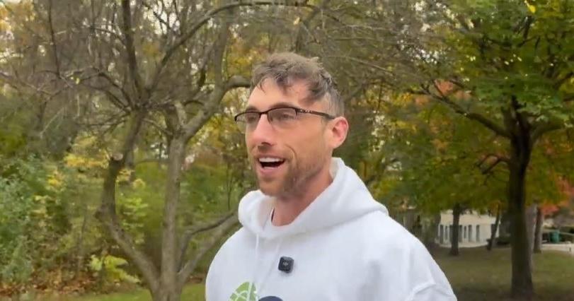 'I Just Want to Help People': Fitness Trainer to Walk 100,000 Steps to Help NY Families in Need | State