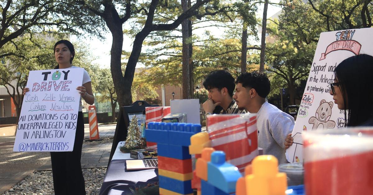 Maverick Terry Scholars host toy drive to support Arlington families | News