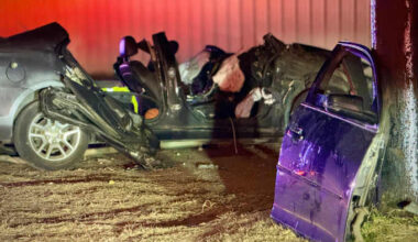 Driver suffers medical episode, crashes vehicle south of downtown, SAPD says