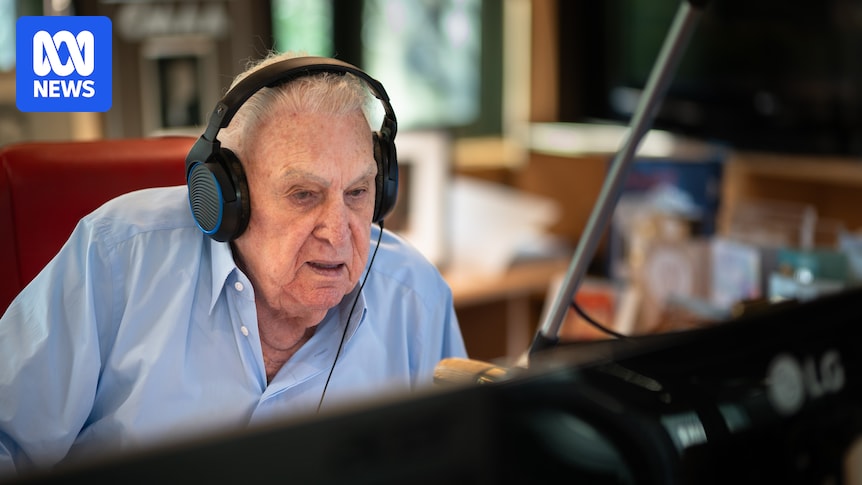 Veteran radio broadcaster John Laws dies aged 90