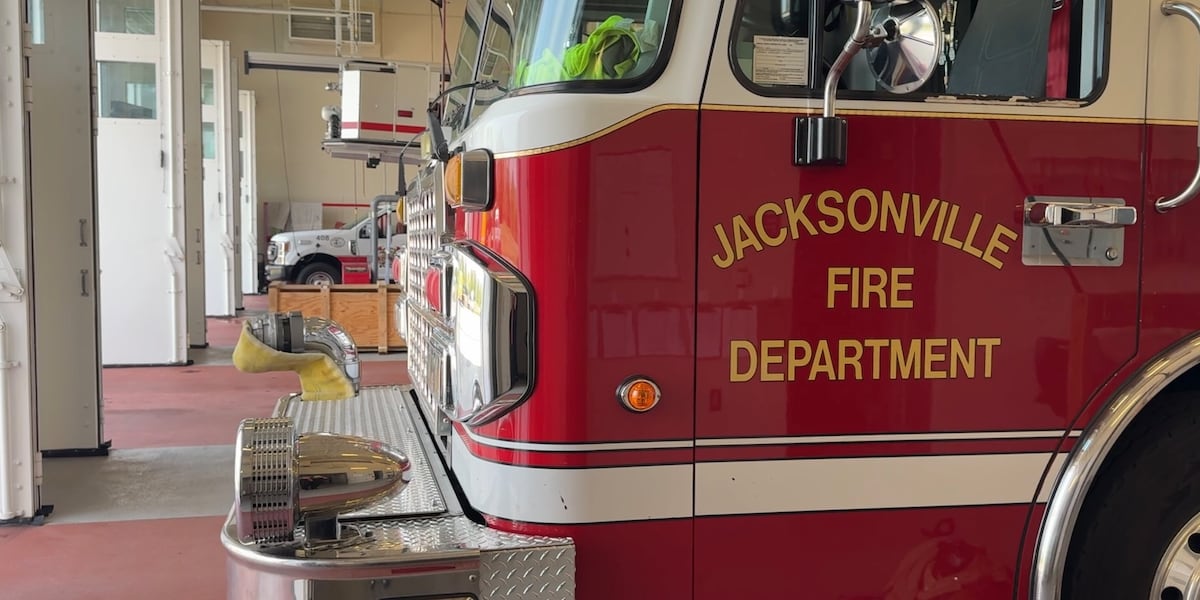 Jacksonville Fire Department vehicle stolen during call, suspect in custody