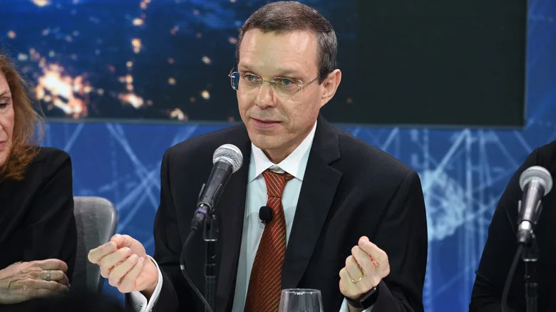 Avi Loeb seen at a conference