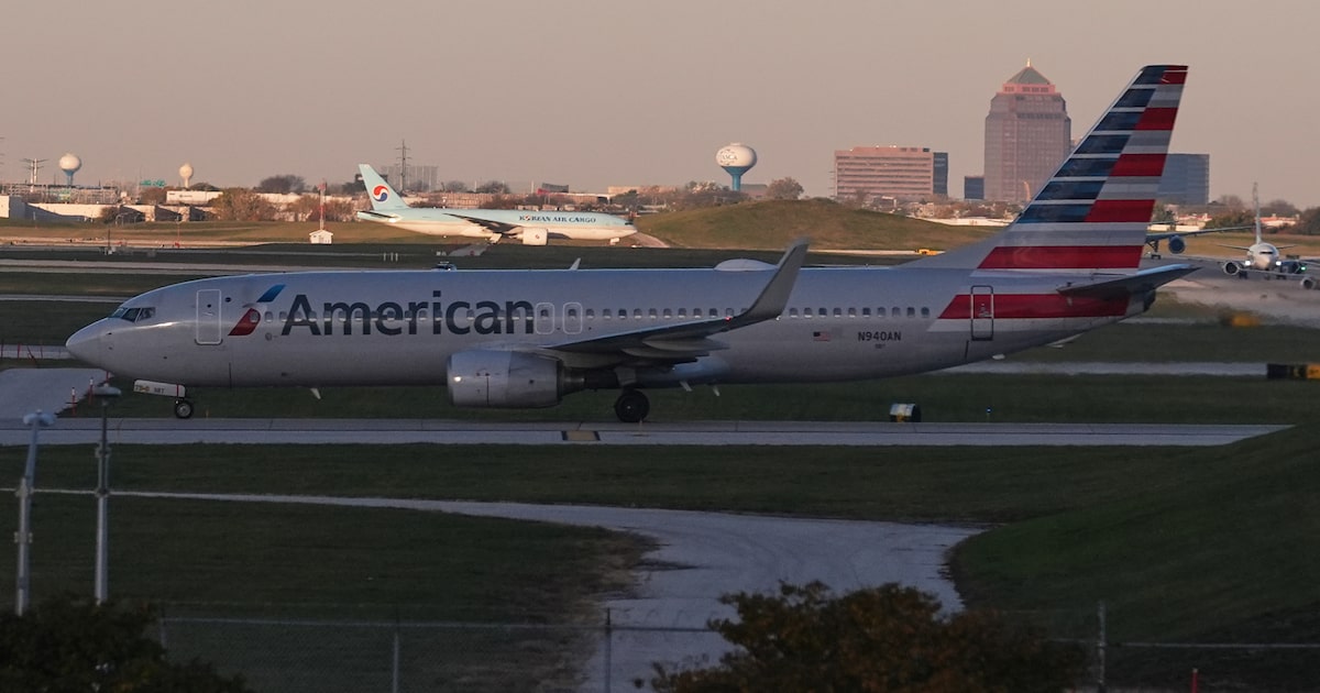 DFW, Love Field targeted for reductions as shutdown rages on