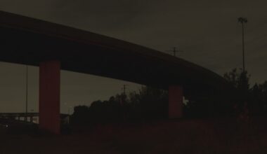 Hundreds of streetlights are out across Houston, but who’s in charge of fixing them?