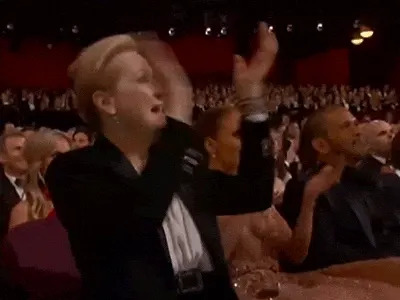 Gif of Meryl Streep applauding at the Oscars