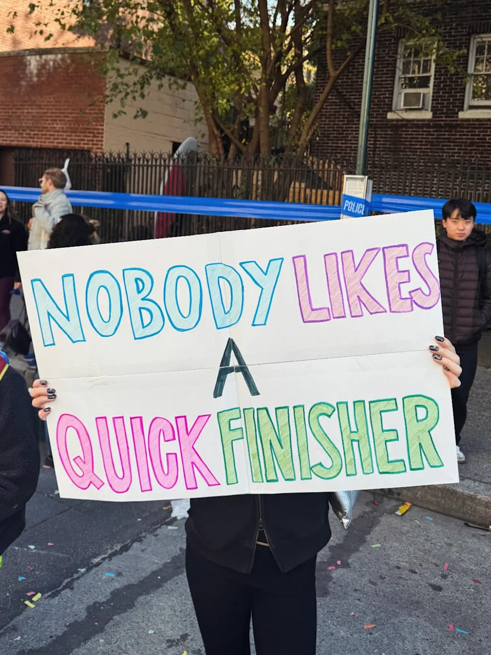 Here are the funniest signs of the 2025 New York City Marathon