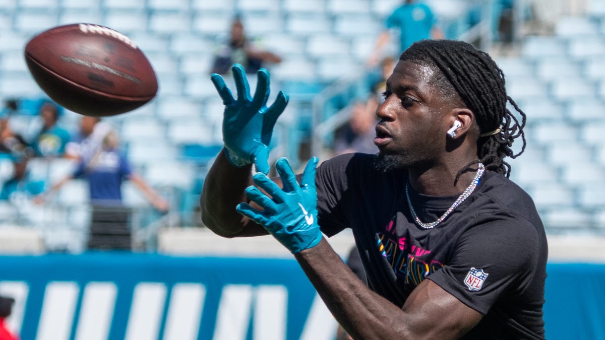 Jaguars' Brian Thomas Jr. (ankle) misses second practice Week 10