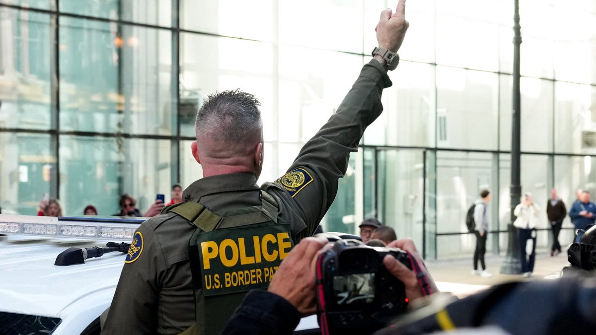 Trump blitz enforcer defends federal agents in Chicago as 'exemplary'