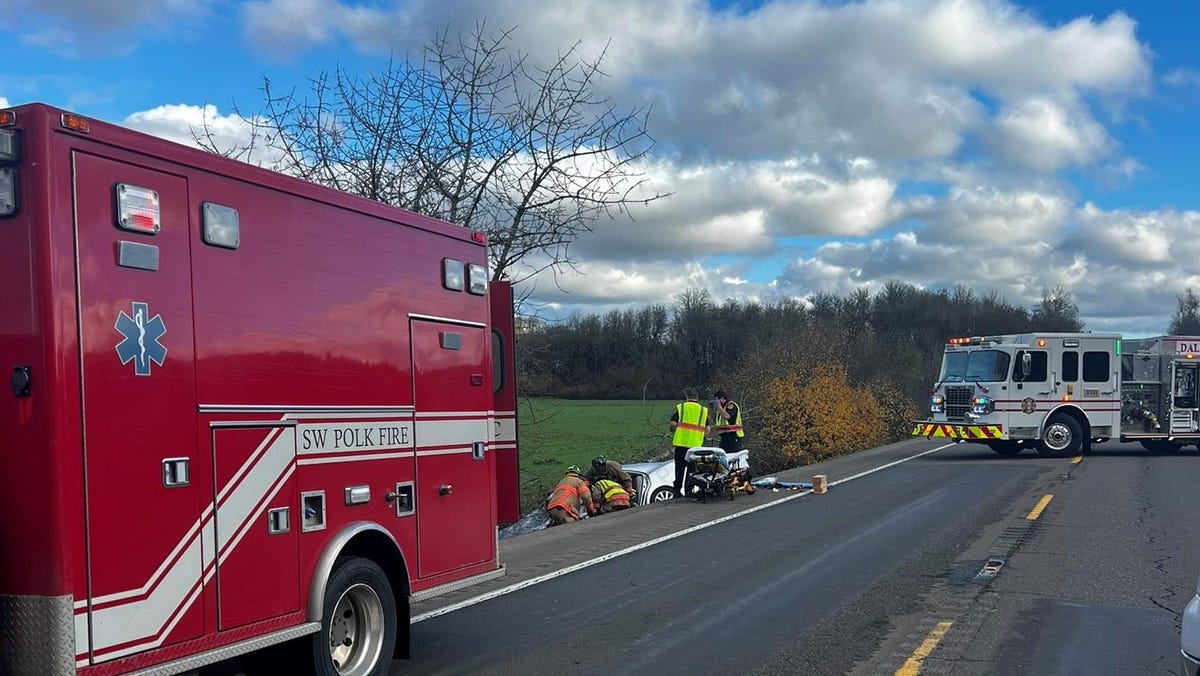 Highway 22 reopen after crash near Dallas, Oregon