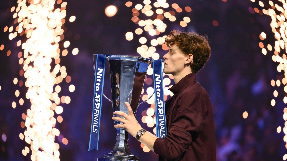 Atp Finals: Sinner è il 'Maestro', batte Alcaraz 7-6 7-5 e vince a Torino - ATP Finals 2025