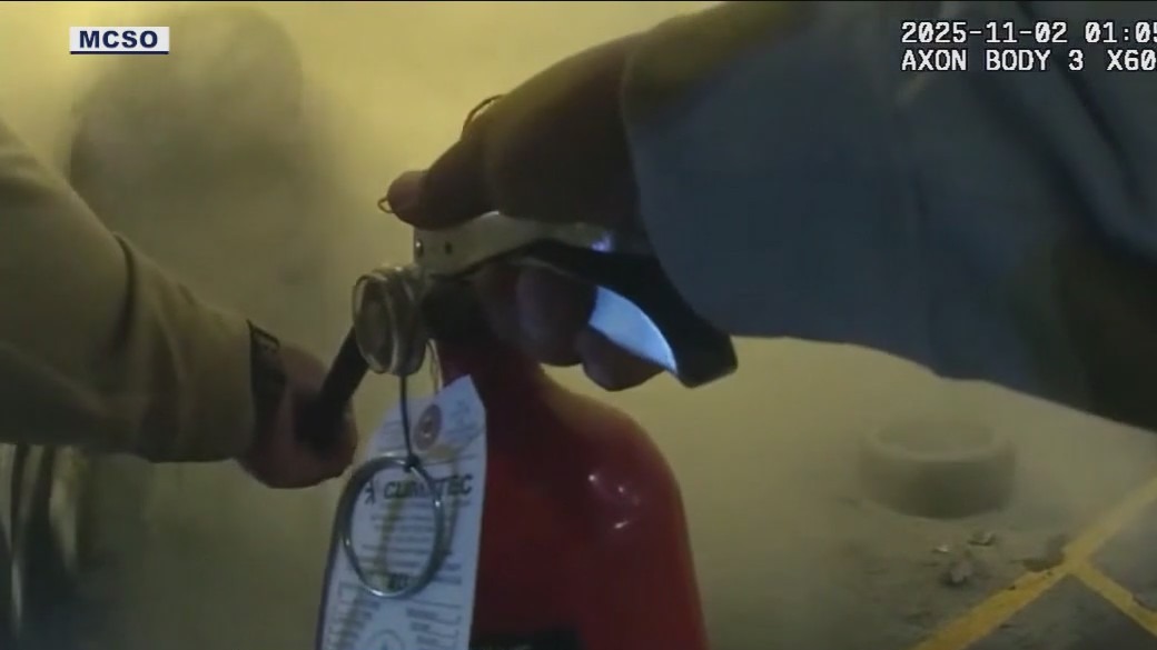 BODYCAM: High-speed chase ends in crash outside Sky Harbor Airport