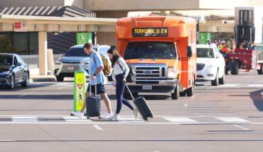 Private flights limited at DFW Airport amid shutdown