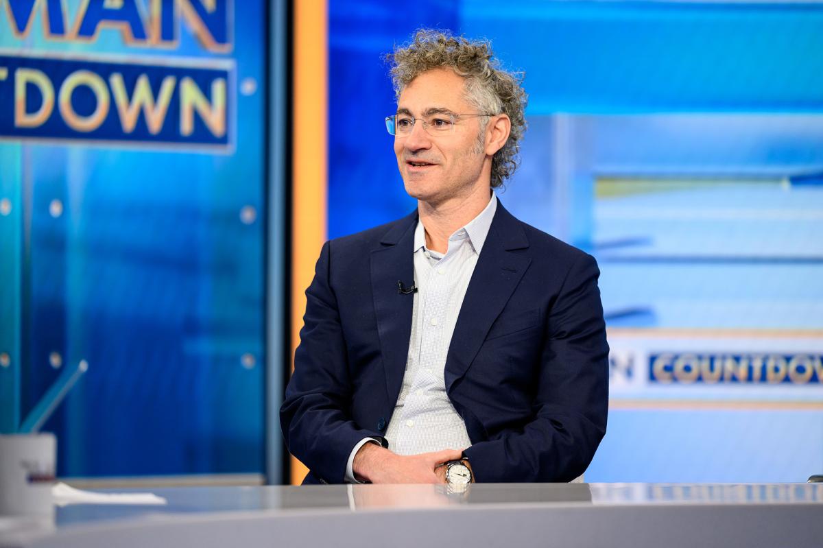 Why America needs to win the AI war: Palantir CEO