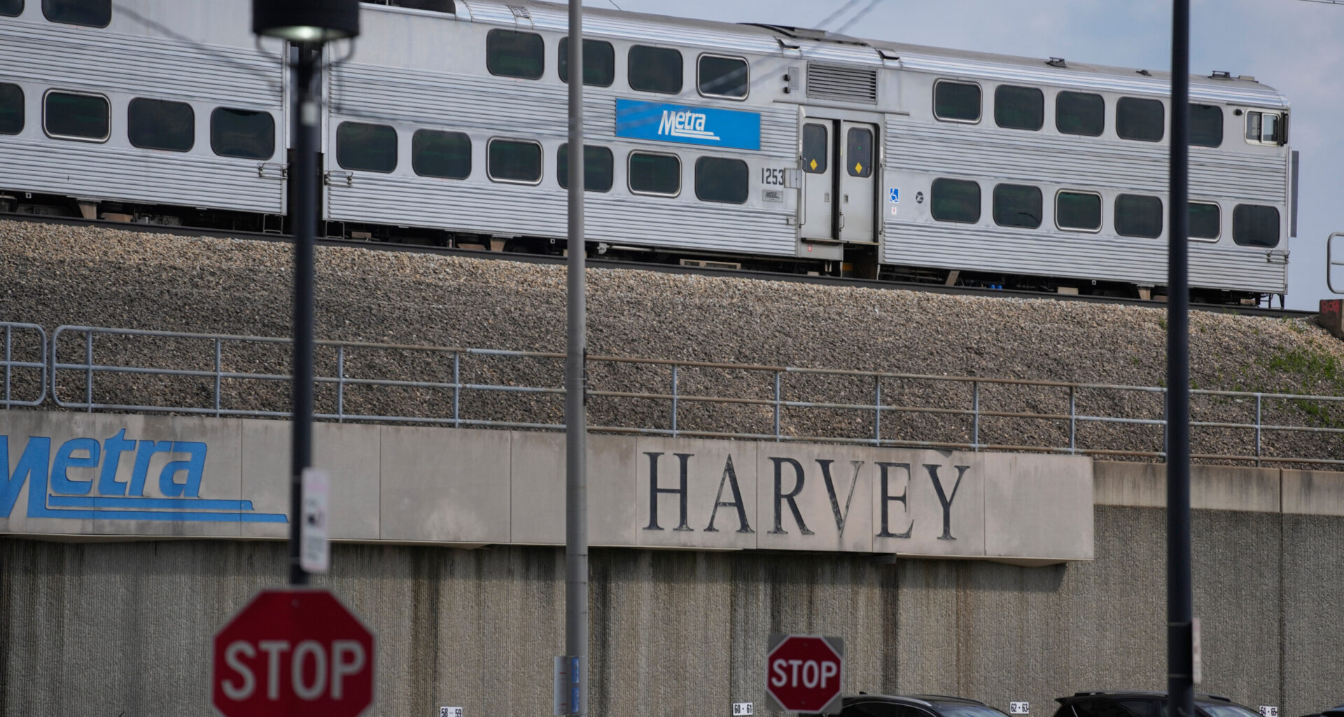 Transit fares frozen as Chicago drivers hit with 45-cent toll hikes