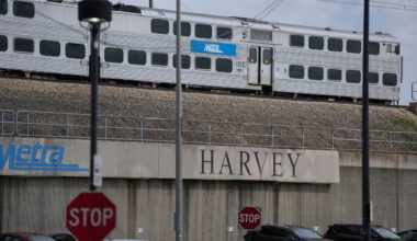 Transit fares frozen as Chicago drivers hit with 45-cent toll hikes