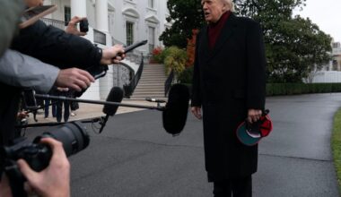 Bescarfed Trump tells reporters that Jack Nicklaus will 'do some work' on longtime presidential golf course