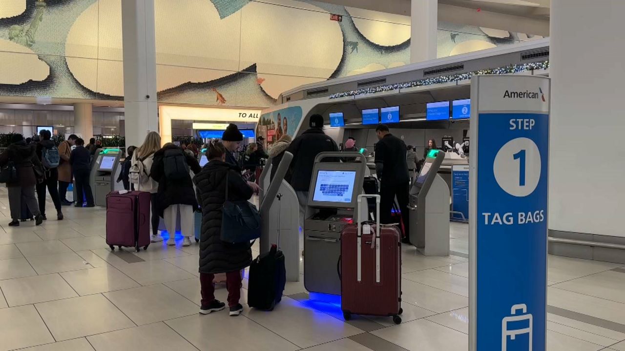 Flight troubles continue across NYC as shutdown drags on