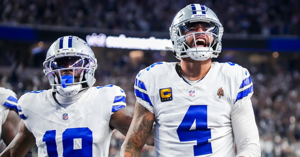 Dallas boosts long-shot chances with victory over Eagles