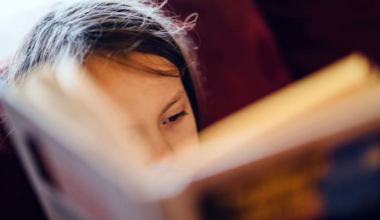 Texas considers first state-mandated reading list for grades K-12