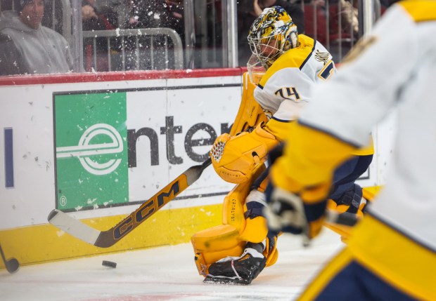 Nashville Predators goaltender Juuse Saros (74) grabs the puck from behind the net during the first period against the Blackhawks, Nov. 28, 2025, at the United Center. (Dominic Di Palermo/Chicago Tribune)