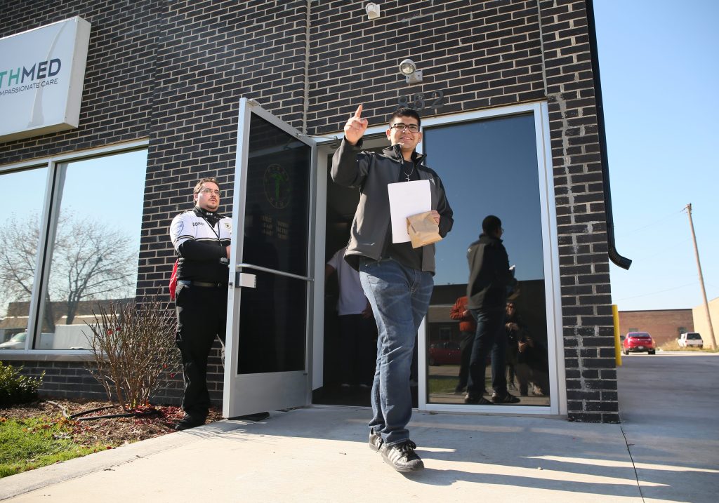 Medical marijuana sold legally in Illinois for first time