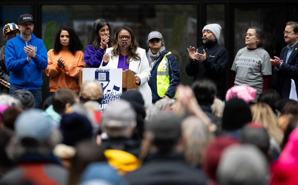 'Fracture' in Chicago labor complicates Mayor Brandon Johnson's budget
