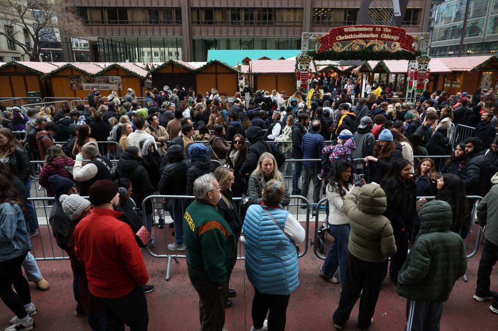 Christkindlmarket seeks to shorten lines for Chicago festival