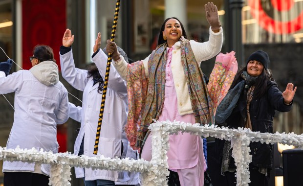 Dancers from Punjabi Cultural Society of Chicago perform during the 91st annual Chicago Thanksgiving Parade on Nov. 27, 2025. (Dominic Di Palermo/Chicago Tribune)