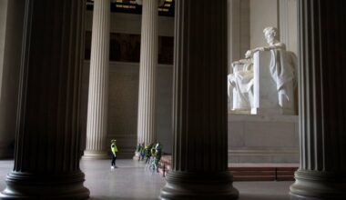 Chicago must remember 'we are each other's harvest'