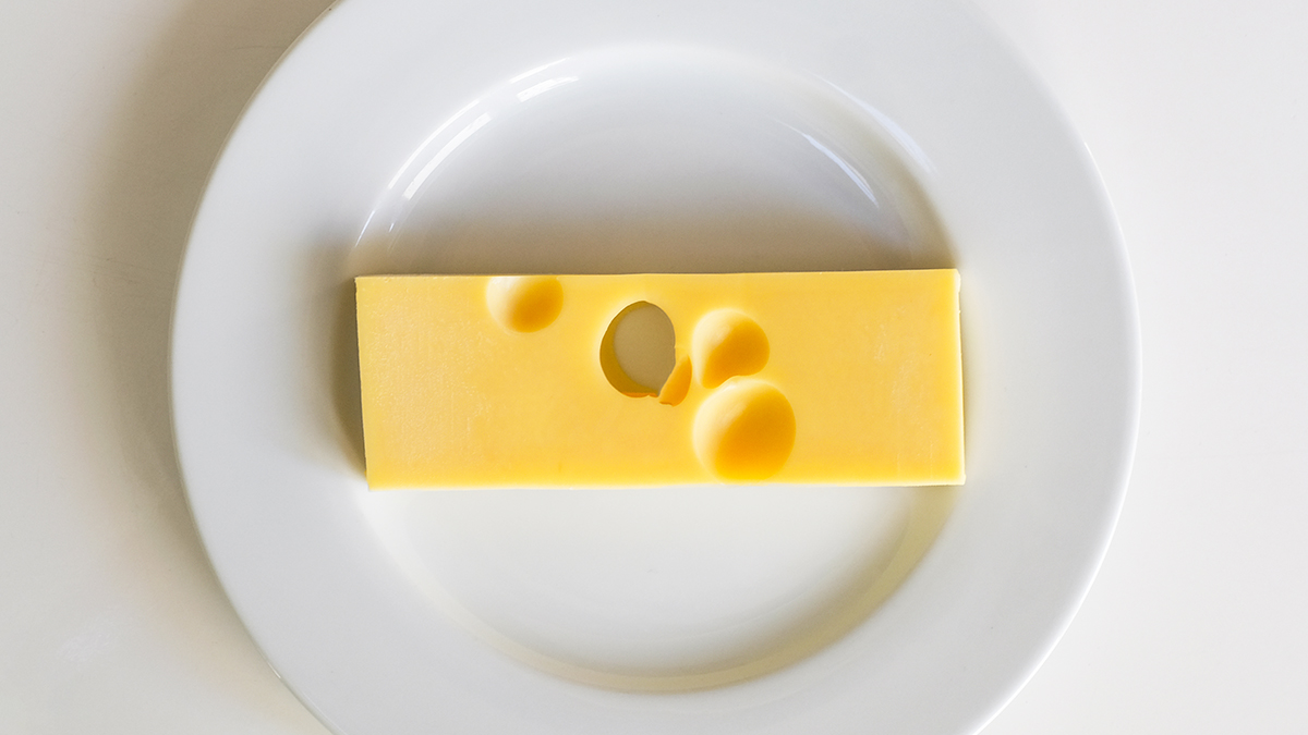 A Taste For Cheese May Reveal Your Future Risk of Dementia : ScienceAlert