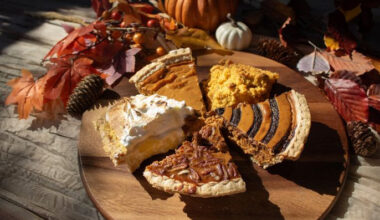 Where to order Thanksgiving pies in Phoenix