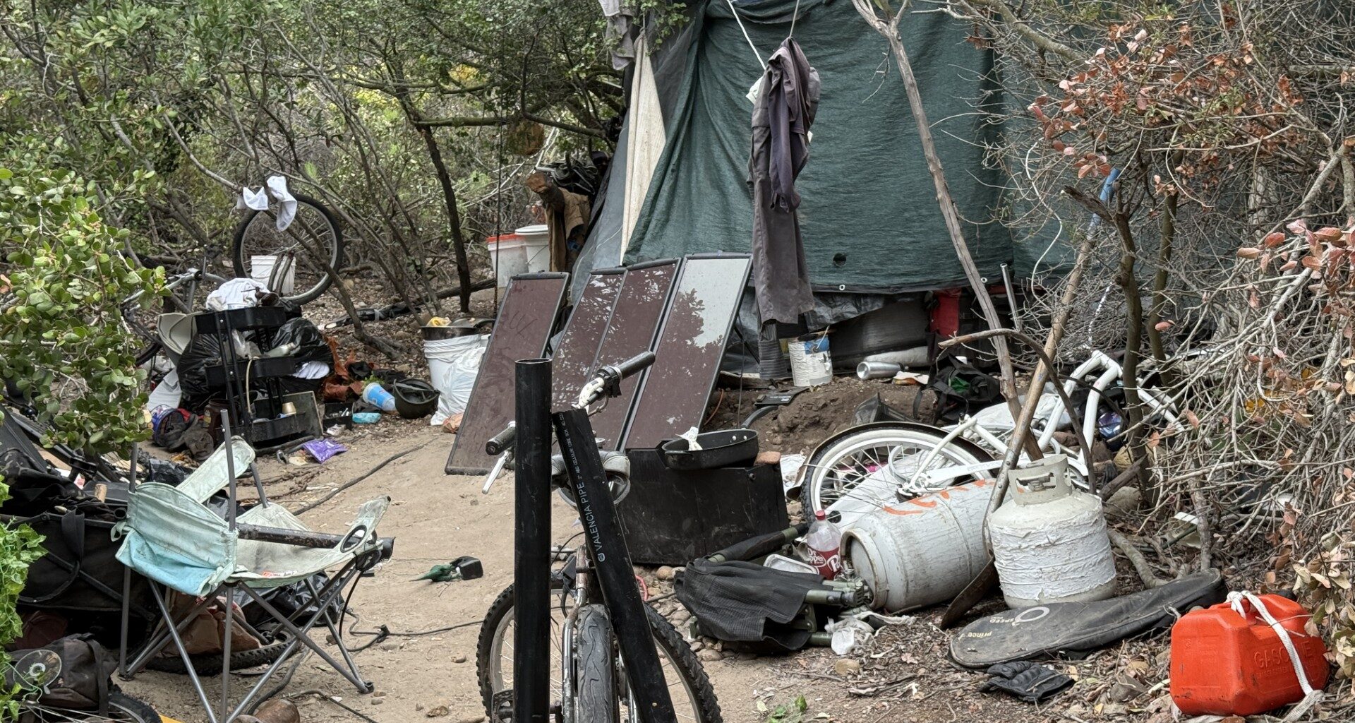 Safety issues persist a year after Montezuma Fire