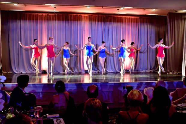 City Ballet dance artists in an on-stage performance (Vincent Andrunas)