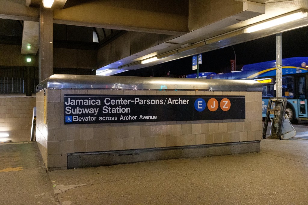 Homeless ex-con arrested for stabbing subway rider who complained about loud cell-phone use