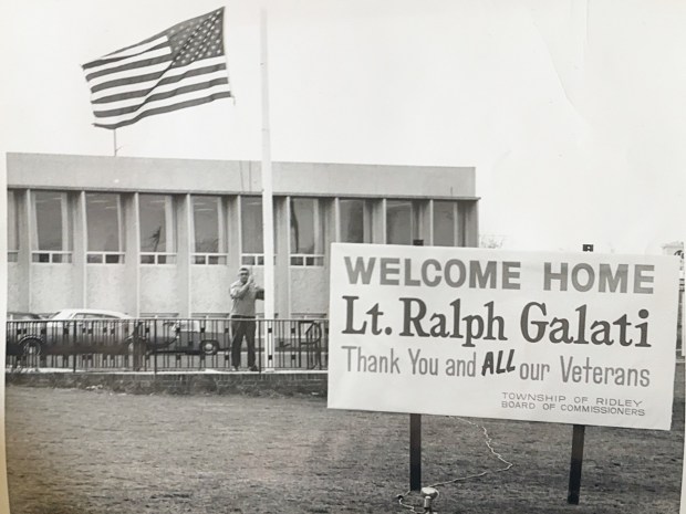 A giant sign in front of the Ridley Township Municipal Building on MacDade Boulevard in Folsom in the 1970s welcomed Ralph Galati home from Vietnam. (COURTESY OF AMERICAN VETERANS MEDIA)