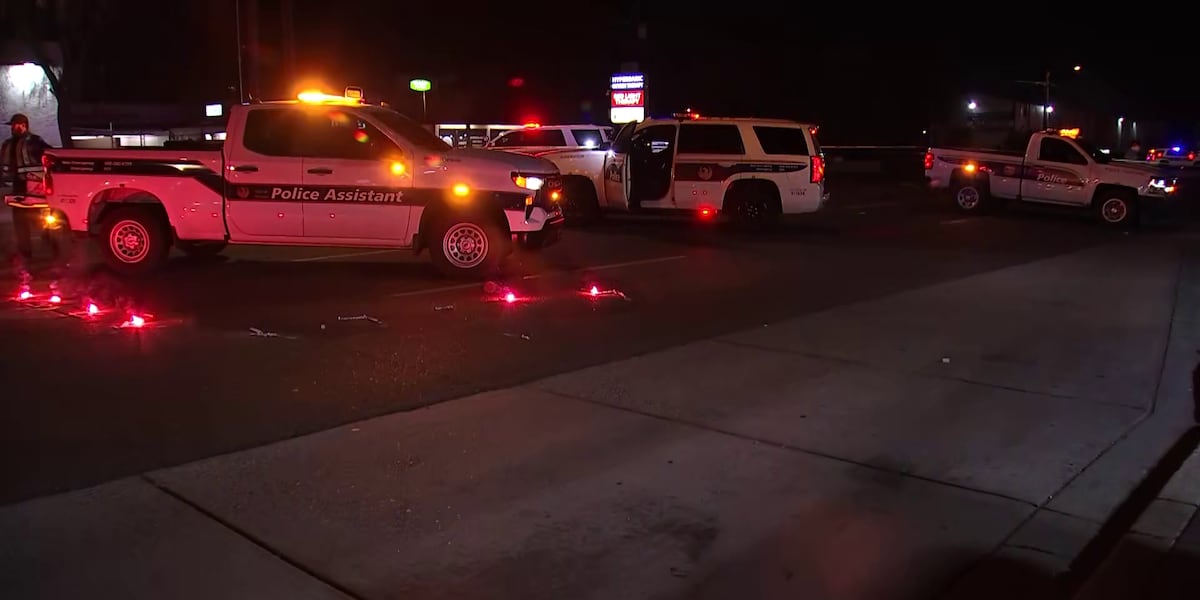 Man, woman hospitalized after being hit by car in central Phoenix