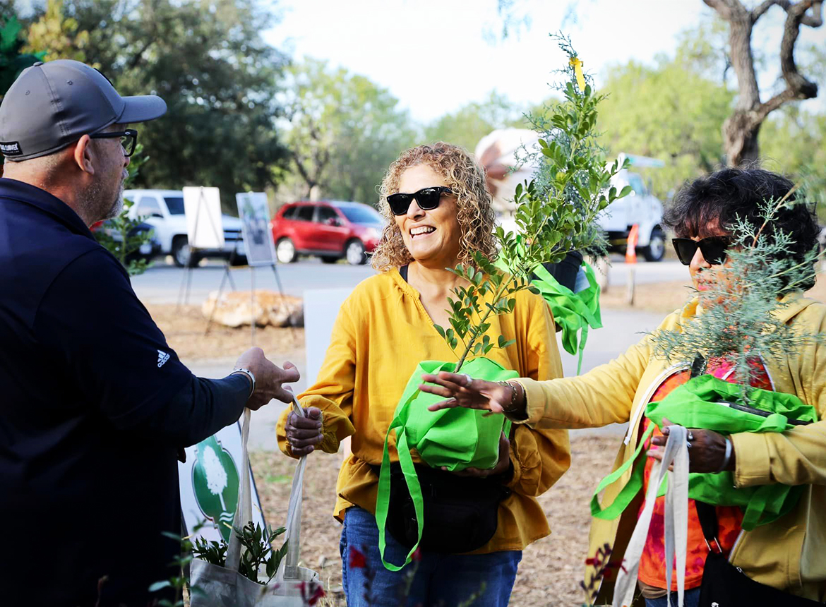 Celebrate Texas Arbor Day at San Antonio’s Día del Árbol