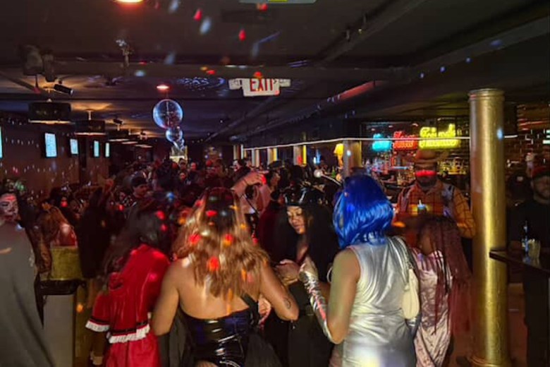 Revelers take to the dance floor at Know Knew Friends.