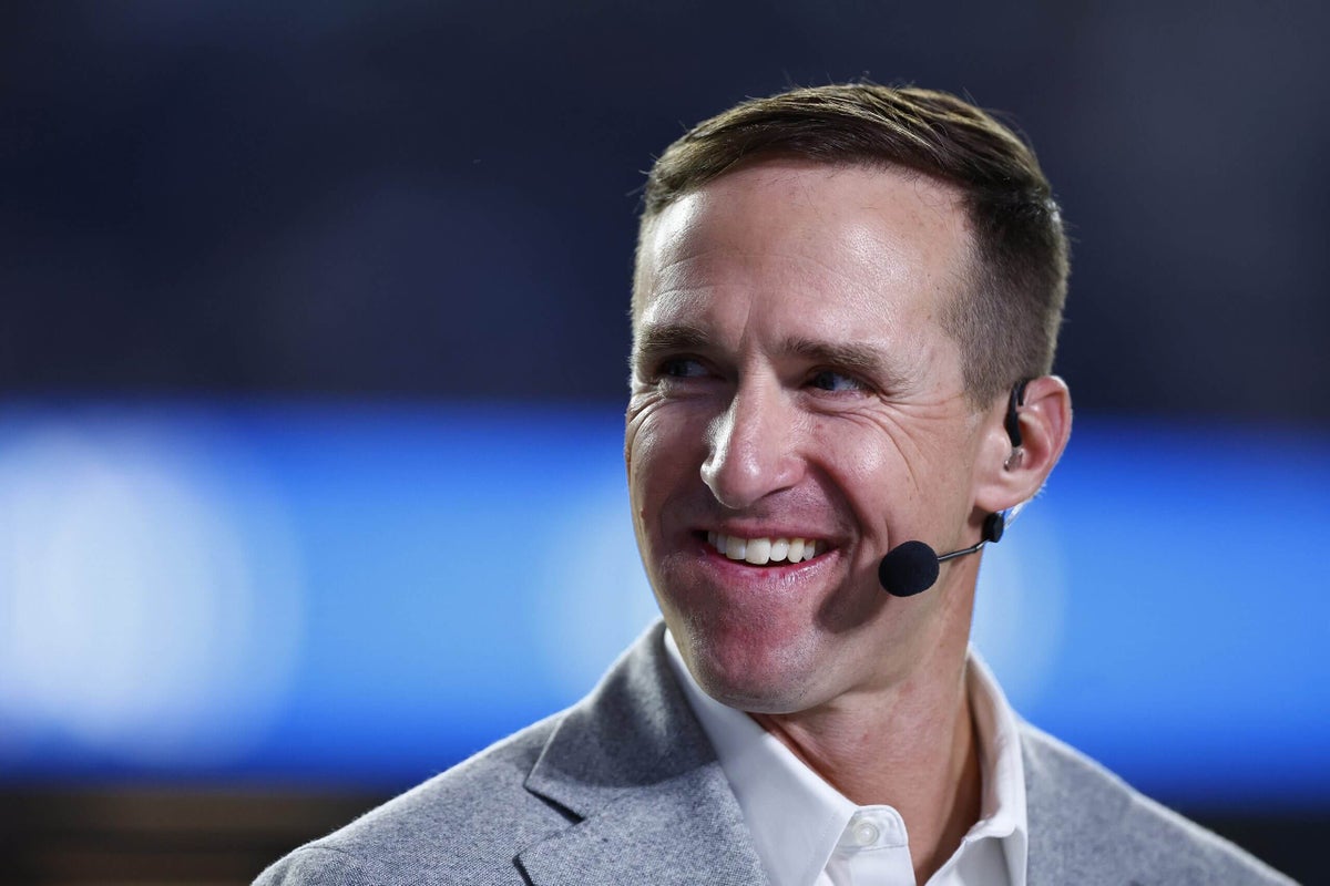 Fox officially parts ways with Mark Sanchez, moving Drew Brees into game analyst role: Sources