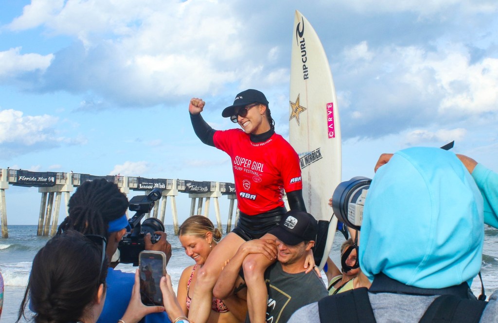 Encinitas surfer Alyssa Spencer wins third SurferGirl Surf Pro – San Diego Union-Tribune