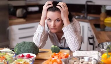 The first step to controlling emotional eating is to understand when and how you eat.