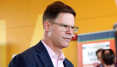 Blue Jays sign IF Carlos Mendoza to minor league deal