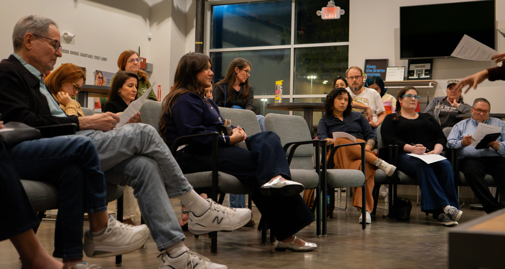 Creatives call for light to return to Fort Worth’s darkened community arts center