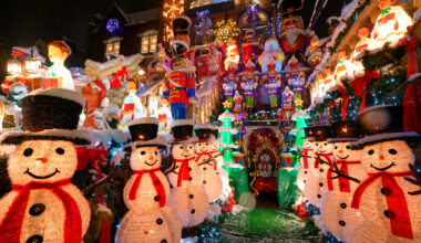 People Magazine Named This Arlington Neighborhood One Of The Best For Christmas Lights