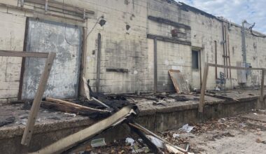 Over 50 firefighters deployed to fire at southern Dallas shopping center