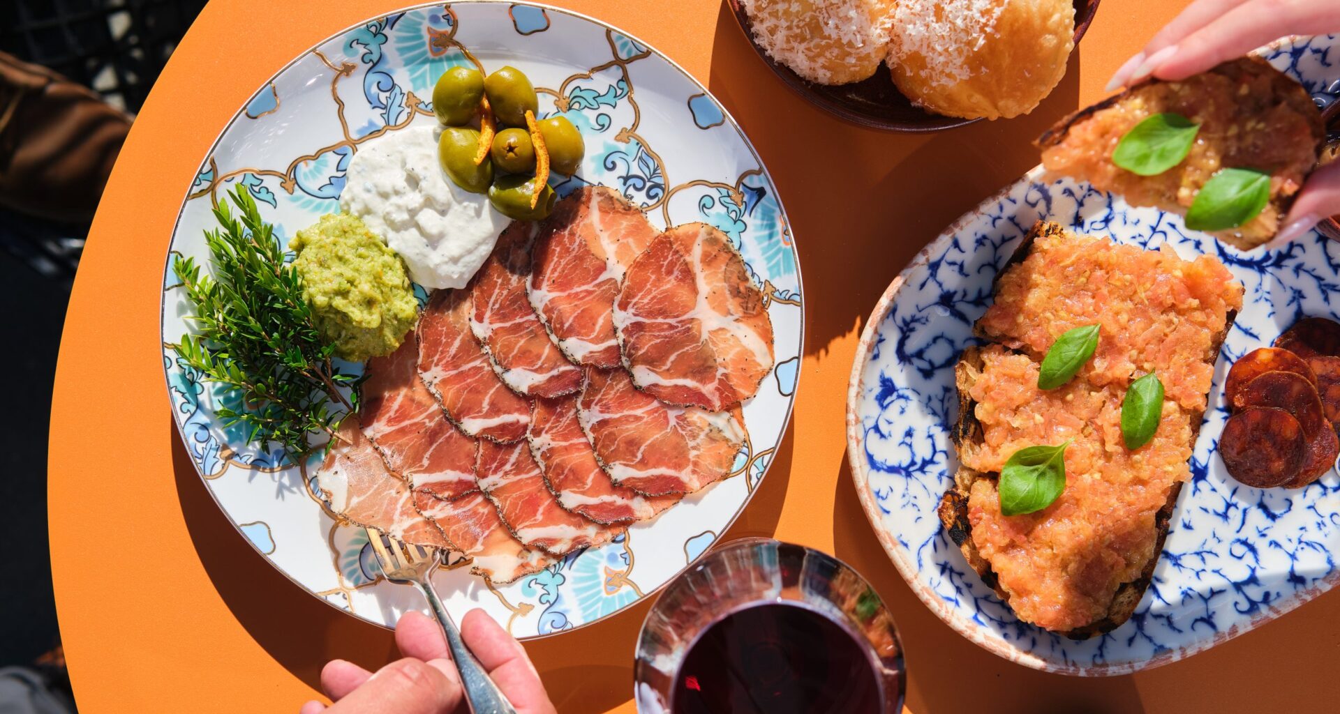 San Diego holiday fun kicks off – pies, pirates, and Greek feasts