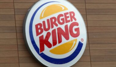 Teen boy shot, killed while inside Burger King in Archer Heights