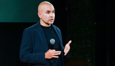 Chris McCarthy In Talks To Reunite With Taylor Sheridan At NBCUniversal